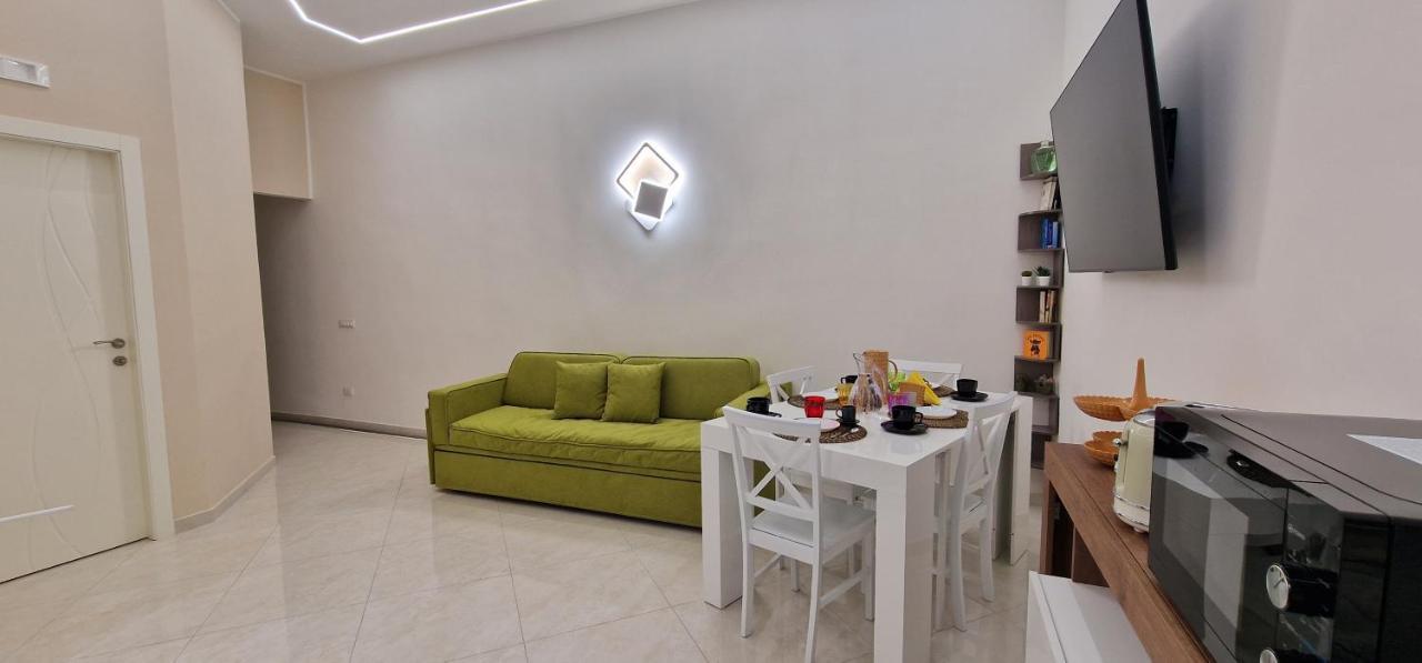 Appartamento B&B La Dimora Di Parthenope Naples Extérieur photo