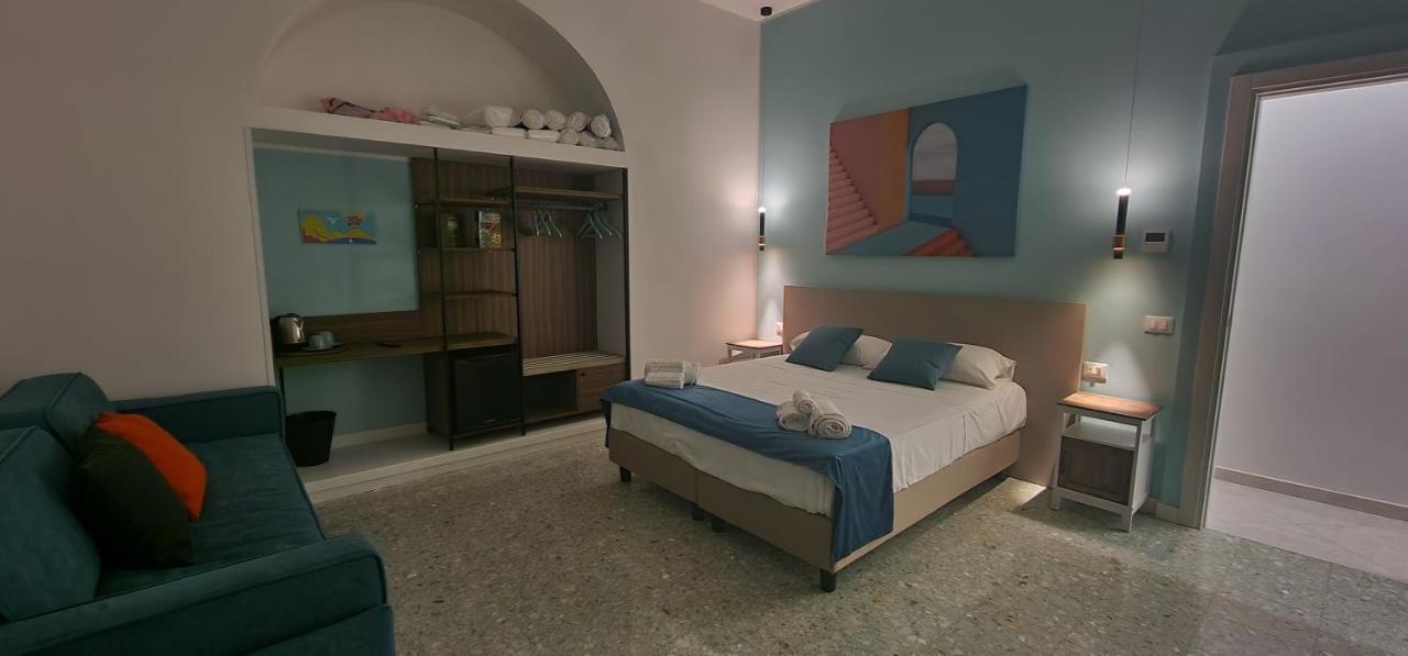 Appartamento B&B La Dimora Di Parthenope Naples Extérieur photo