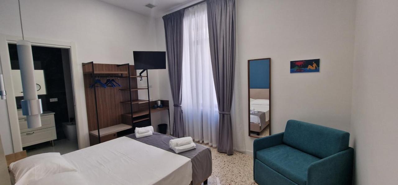 Appartamento B&B La Dimora Di Parthenope Naples Extérieur photo