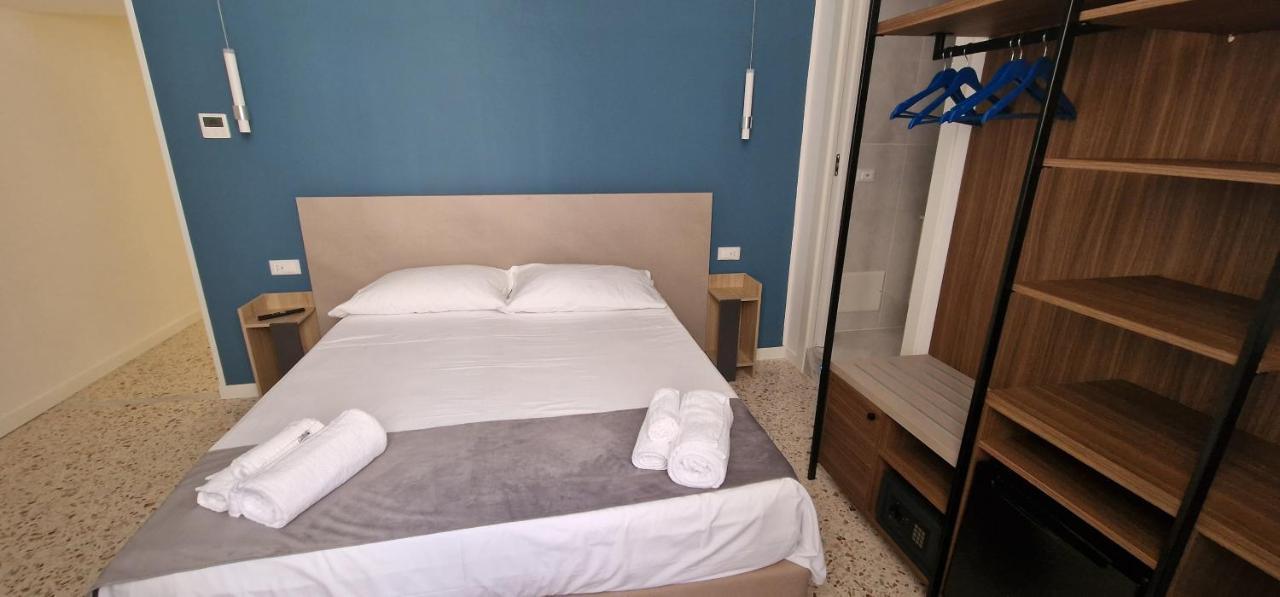 Appartamento B&B La Dimora Di Parthenope Naples Extérieur photo