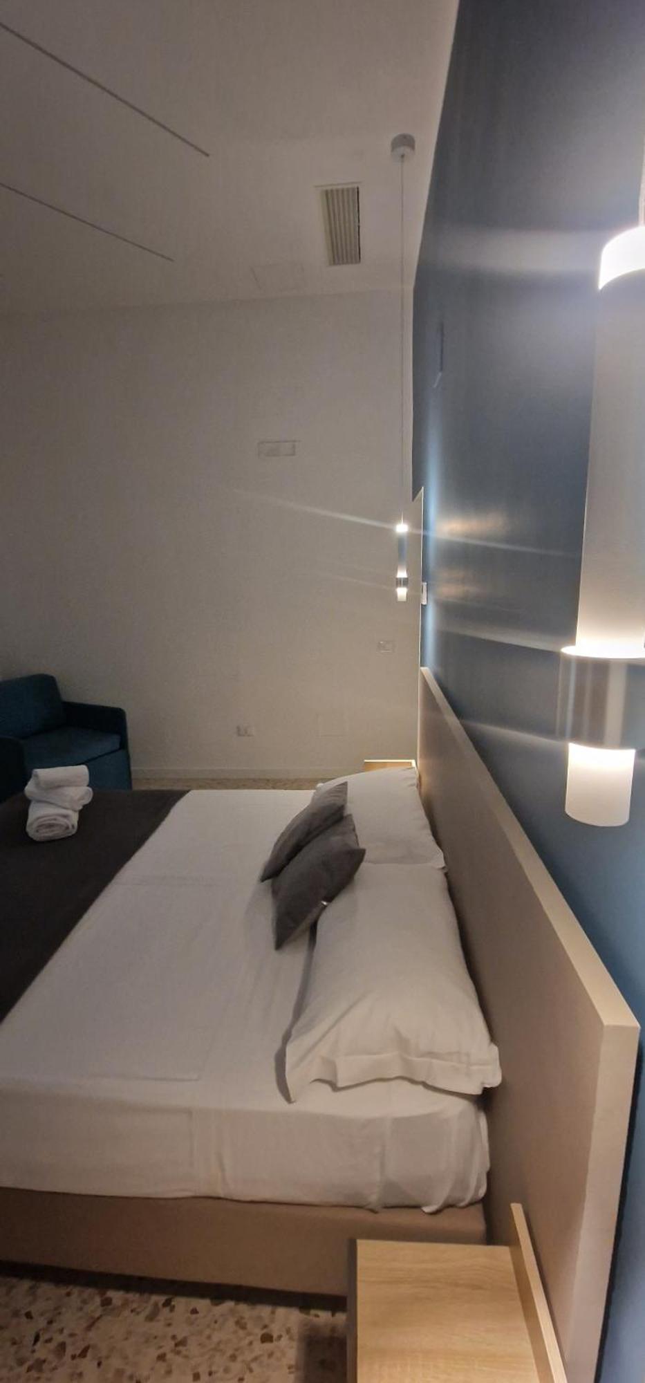 Appartamento B&B La Dimora Di Parthenope Naples Extérieur photo